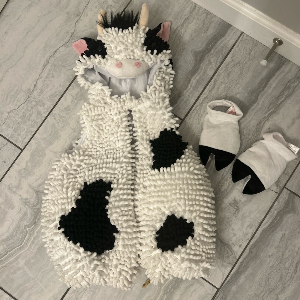 Baby cow Halloween costume